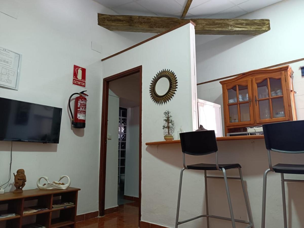 Apartamento Turístico MURALLA DE CÁCERES Exterior foto