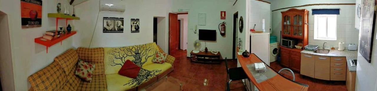 Apartamento Turístico MURALLA DE CÁCERES Exterior foto