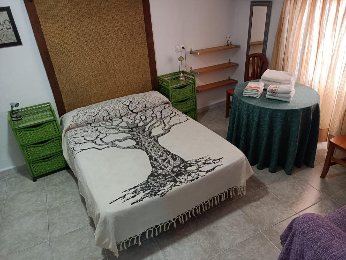 Apartamento Turístico MURALLA DE CÁCERES Exterior foto